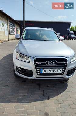Позашляховик / Кросовер Audi Q5 2015 в Городку