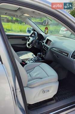 Позашляховик / Кросовер Audi Q5 2015 в 