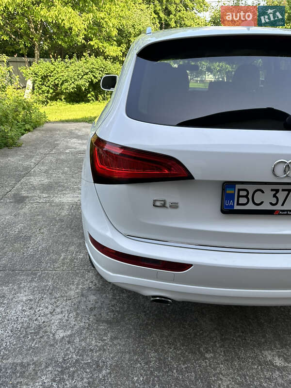 Внедорожник / Кроссовер Audi Q5 2015 в Бориславе