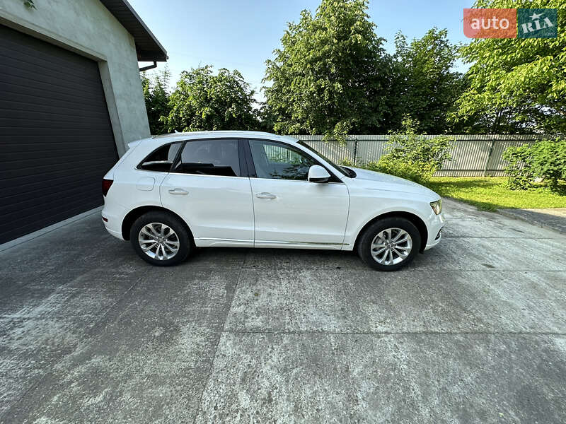 Внедорожник / Кроссовер Audi Q5 2015 в Бориславе