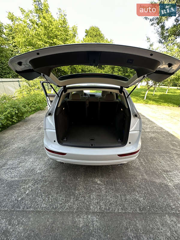 Внедорожник / Кроссовер Audi Q5 2015 в Бориславе