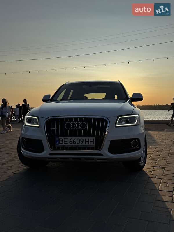 Позашляховик / Кросовер Audi Q5 2015 в Миколаєві