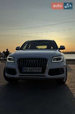 Позашляховик / Кросовер Audi Q5 2015 в 