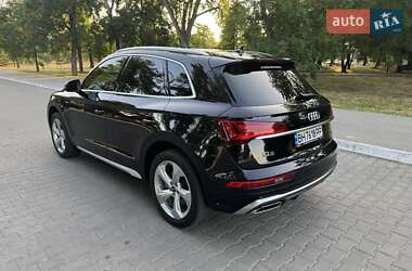 Позашляховик / Кросовер Audi Q5 2021 в Ізмаїлі