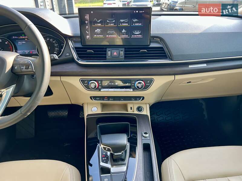 Позашляховик / Кросовер Audi Q5 2021 в Києві