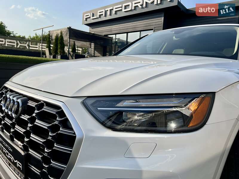 Позашляховик / Кросовер Audi Q5 2021 в Києві