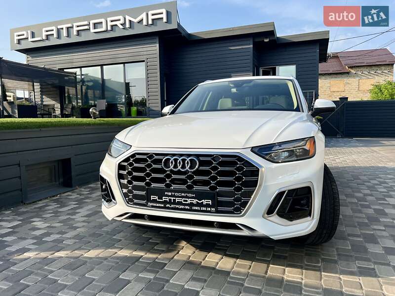 Позашляховик / Кросовер Audi Q5 2021 в Києві