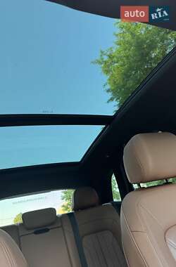 Внедорожник / Кроссовер Audi Q5 2021 в 