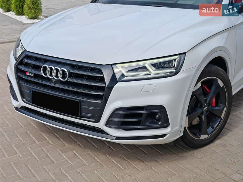 Внедорожник / Кроссовер Audi Q5 2019 в Луцке