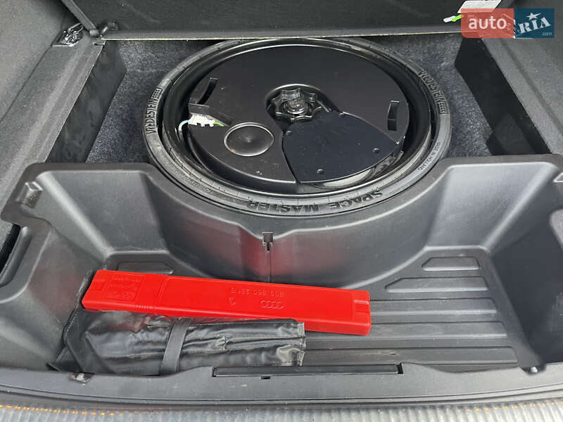 Позашляховик / Кросовер Audi Q5 2014 в Івано-Франківську