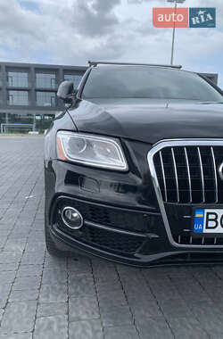 Позашляховик / Кросовер Audi Q5 2016 в 