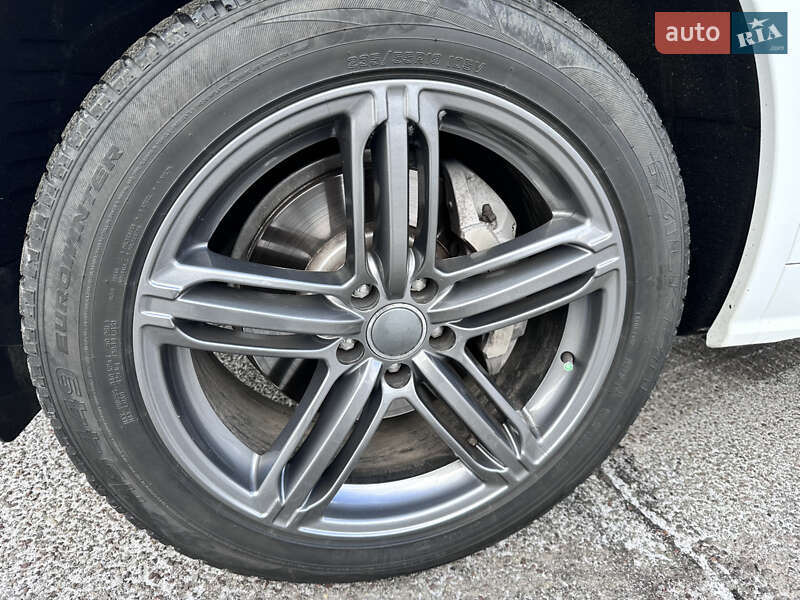 Позашляховик / Кросовер Audi Q5 2018 в Львові