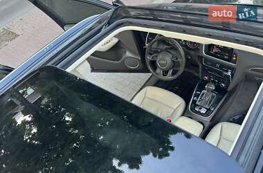 Внедорожник / Кроссовер Audi Q5 2015 в 