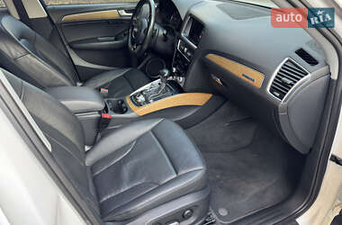 Внедорожник / Кроссовер Audi Q5 2014 в 