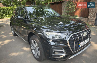 Внедорожник / Кроссовер Audi Q5 2024 в 