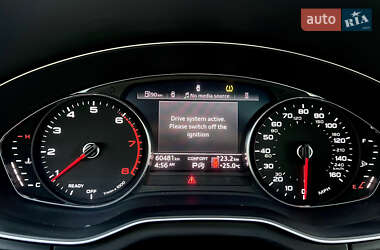 Внедорожник / Кроссовер Audi Q5 2022 в 