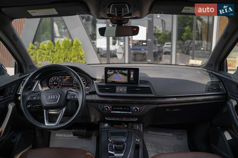 Внедорожник / Кроссовер Audi Q5 2018 в Черновцах