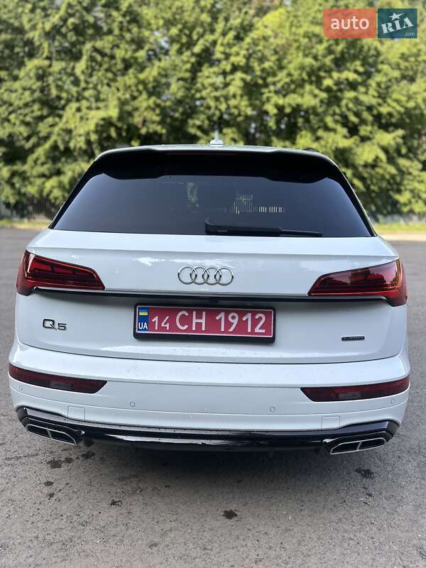 Внедорожник / Кроссовер Audi Q5 2021 в Львове