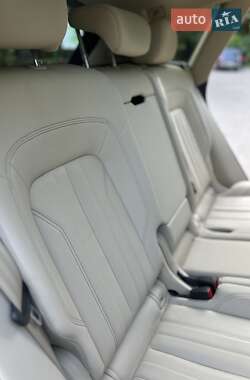 Внедорожник / Кроссовер Audi Q5 2021 в 