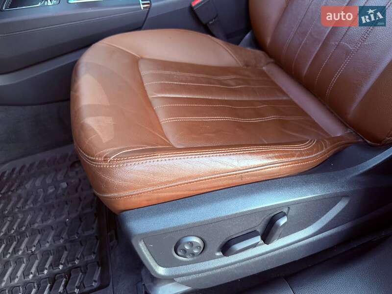 Внедорожник / Кроссовер Audi Q5 2017 в Харькове