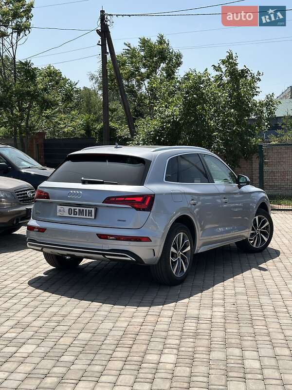 Внедорожник / Кроссовер Audi Q5 2021 в Кривом Роге