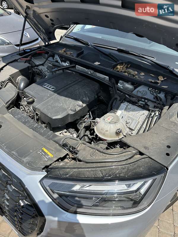 Внедорожник / Кроссовер Audi Q5 2021 в Кривом Роге