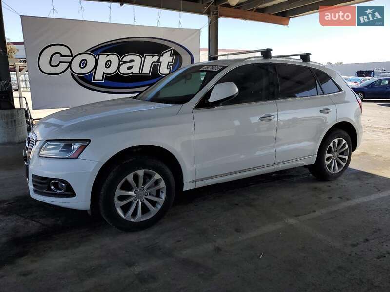 Позашляховик / Кросовер Audi Q5 2016 в Львові