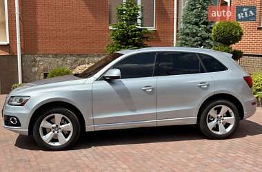 Внедорожник / Кроссовер Audi Q5 2012 в 