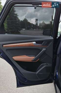 Внедорожник / Кроссовер Audi Q5 2023 в 
