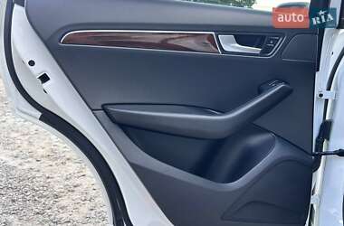 Внедорожник / Кроссовер Audi Q5 2012 в 