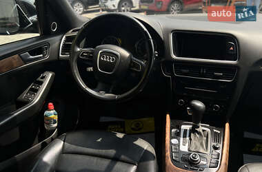 Внедорожник / Кроссовер Audi Q5 2011 в 