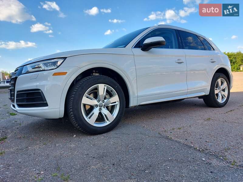 Внедорожник / Кроссовер Audi Q5 2018 в Прилуках фото 3 Внедорожник / Кроссовер Audi Q5 2018 в Прилуках