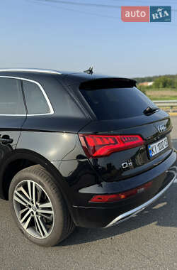 Внедорожник / Кроссовер Audi Q5 2019 в 