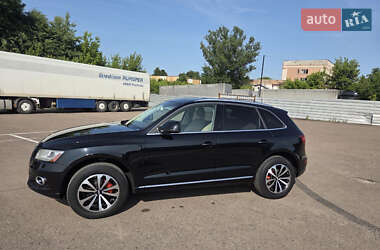 Внедорожник / Кроссовер Audi Q5 2012 в 