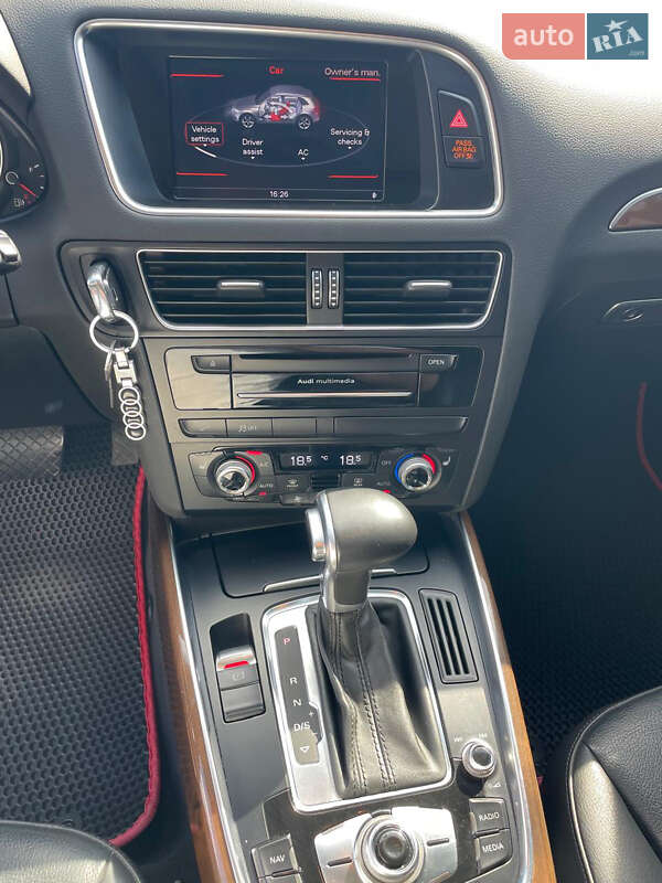 Внедорожник / Кроссовер Audi Q5 2015 в Броварах