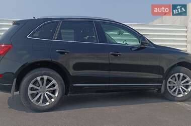 Внедорожник / Кроссовер Audi Q5 2015 в 