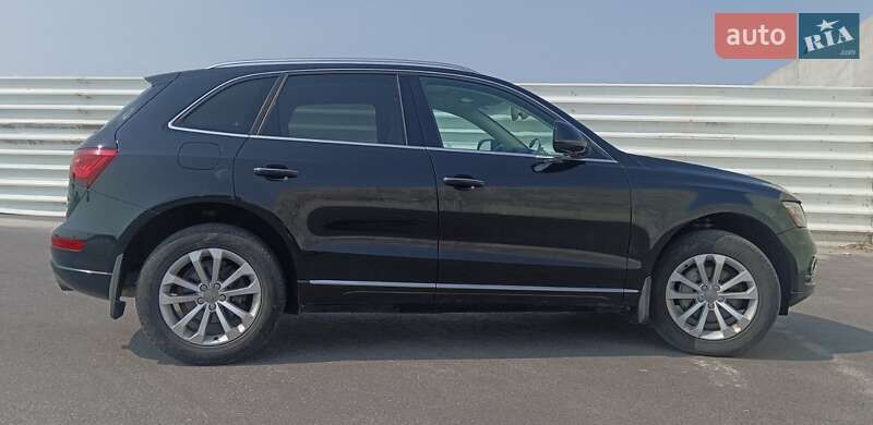 Внедорожник / Кроссовер Audi Q5 2015 в Львове