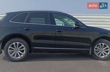 Внедорожник / Кроссовер Audi Q5 2015 в 