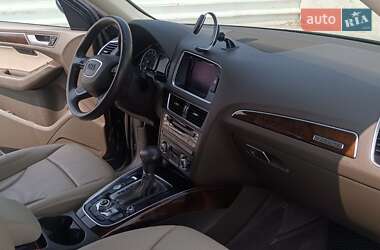 Внедорожник / Кроссовер Audi Q5 2015 в 