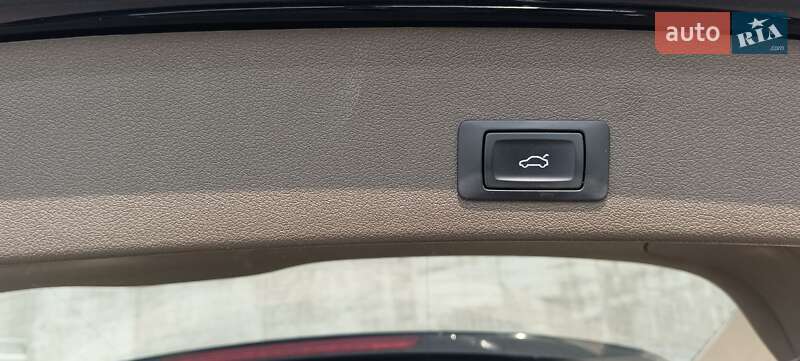 Внедорожник / Кроссовер Audi Q5 2015 в Львове