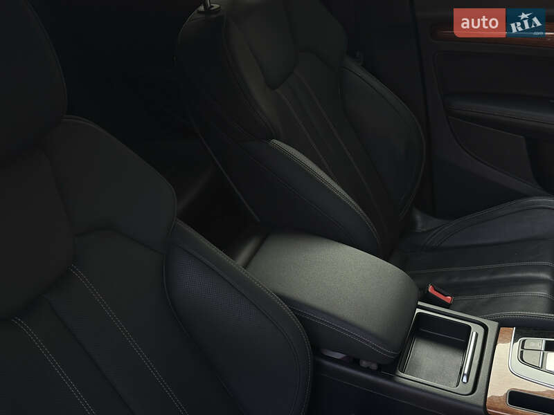 Внедорожник / Кроссовер Audi Q5 2021 в Ровно
