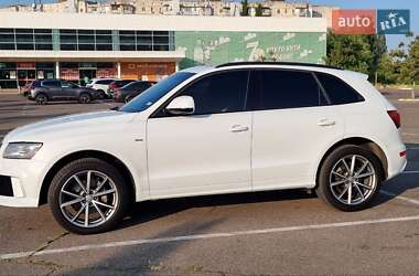 Внедорожник / Кроссовер Audi Q5 2014 в 