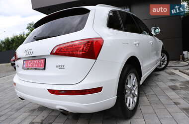 Позашляховик / Кросовер Audi Q5 2012 в 
