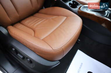 Позашляховик / Кросовер Audi Q5 2012 в 
