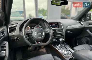 Внедорожник / Кроссовер Audi Q5 2016 в 