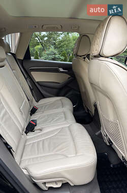 Внедорожник / Кроссовер Audi Q5 2015 в 
