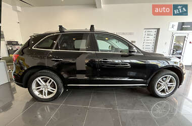 Внедорожник / Кроссовер Audi Q5 2015 в 
