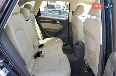 Внедорожник / Кроссовер Audi Q5 2016 в 