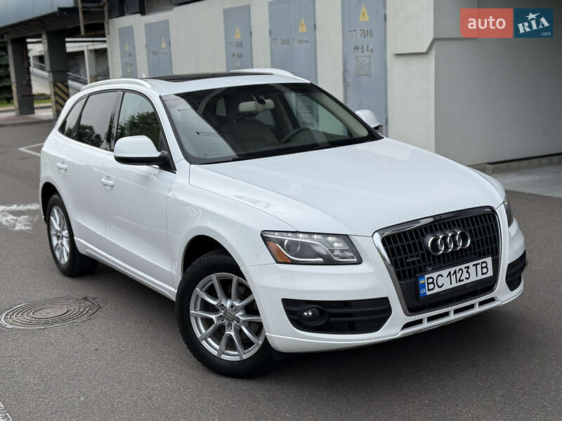 Внедорожник / Кроссовер Audi Q5 2011 в Киеве