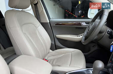 Внедорожник / Кроссовер Audi Q5 2011 в 